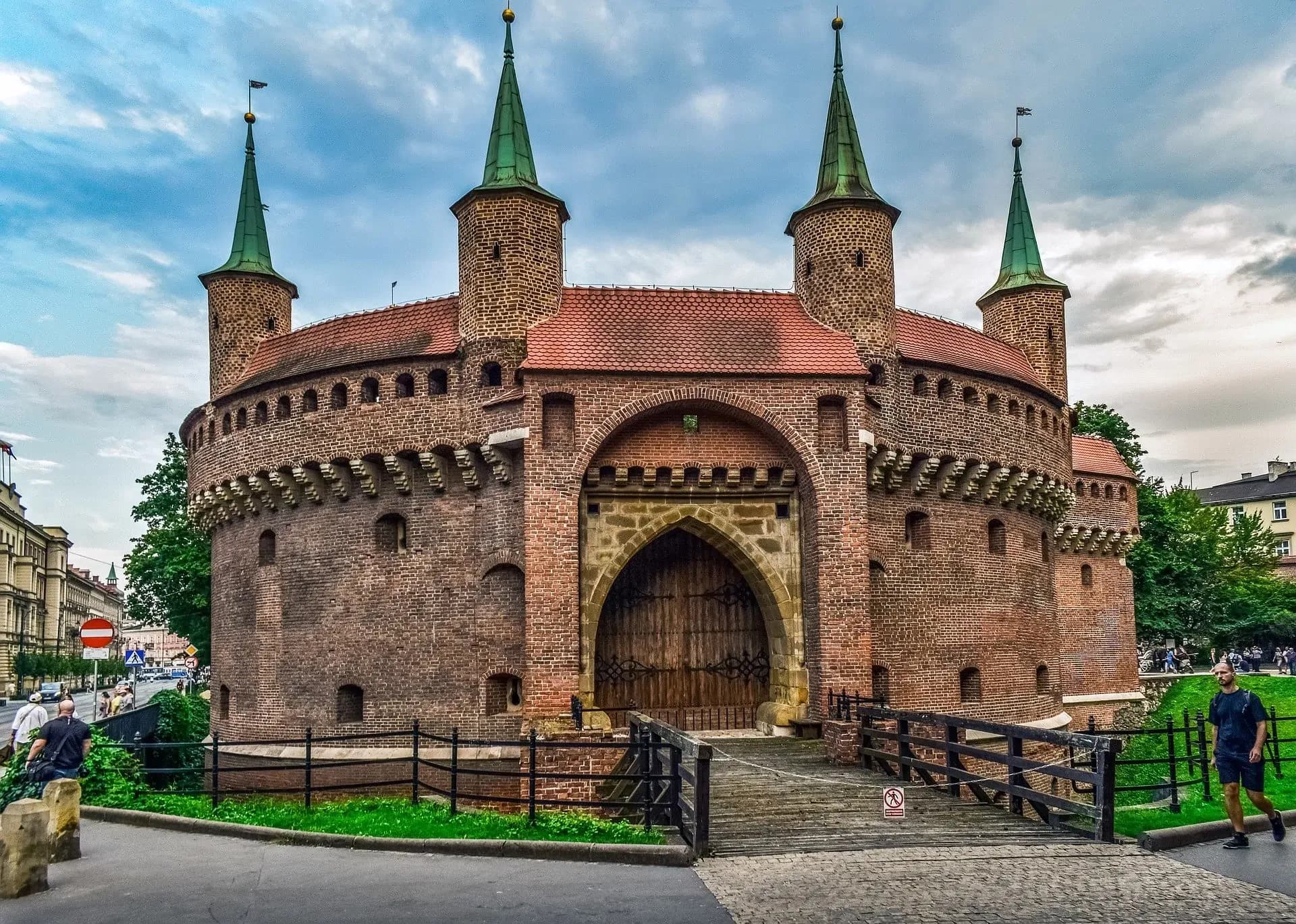 Barbakan, Kraków – Medieval City Gate & Fortress
