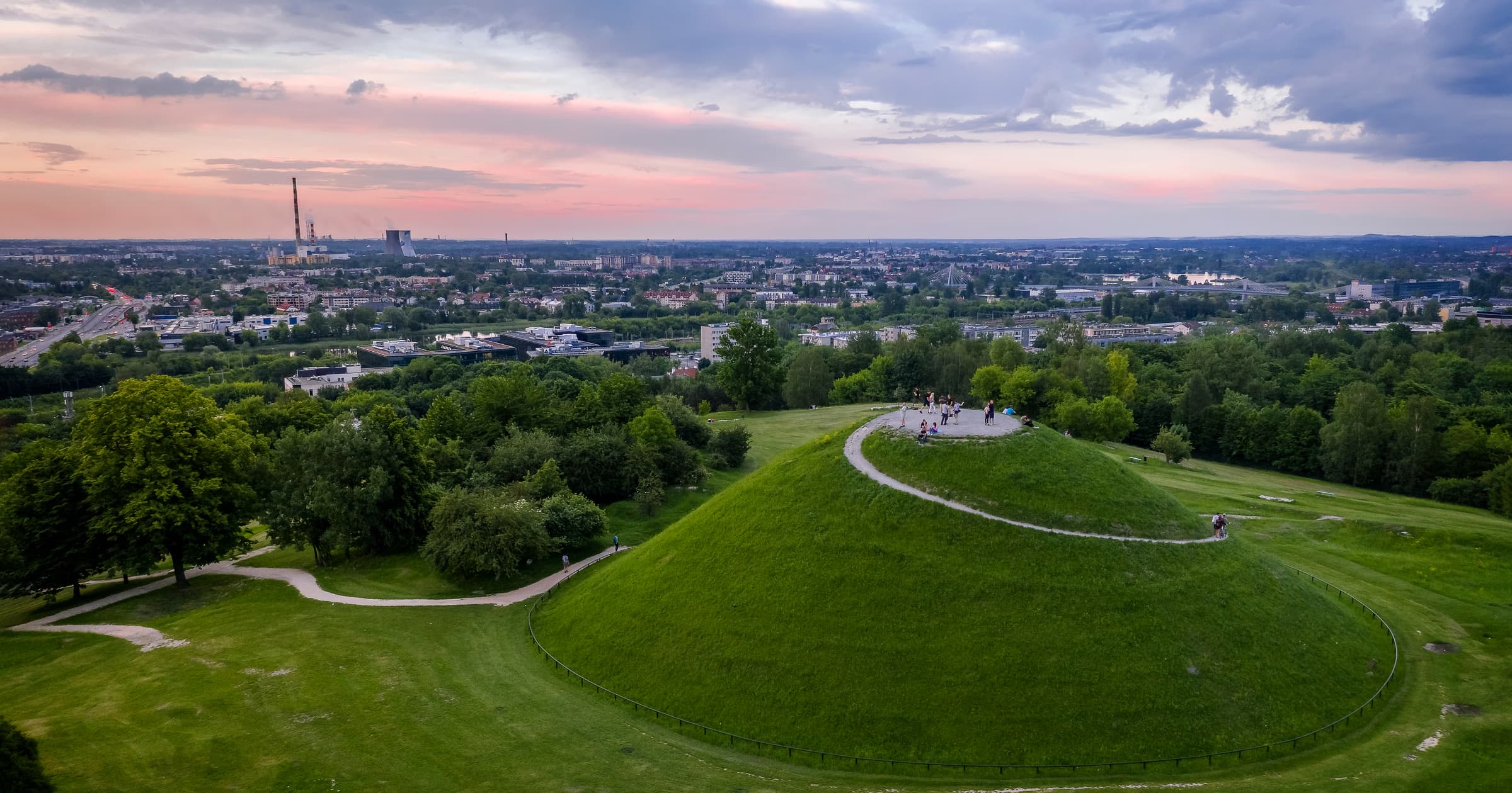 Krakus Mound, Kraków – Panoramic Views & Legend